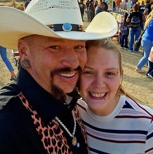 Meet your Posher, Aj